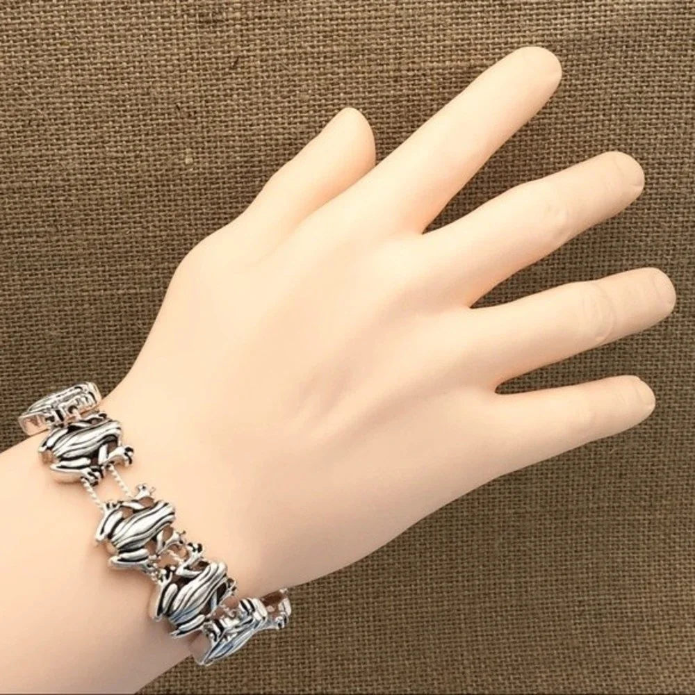🌼 Frog Double Row Slide Charm Silver Clasp Bracelet